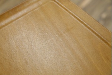 中古　美品　EKORNES(エコーネス)　本革(レザー)　オットマン付き　一番人気のロングセラー商品!!スイングテーブルとコンピューターテーブル付きストレスレス レノ クラシック(L)　定価約60万円　(R-081446)