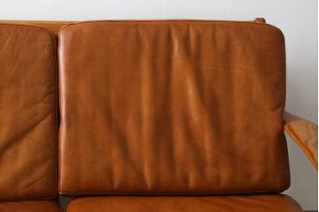 中古　美品　希少な廃番品　ACME Furniture(アクメファニチャー)　DELMAR(デルマー)　使い込まれた本革(レザー)がヴィンテージスタイルによく馴染む3人掛けソファ(三人掛けソファ、3P、トリプルソファ)(定価約30万円)(R-081448)
