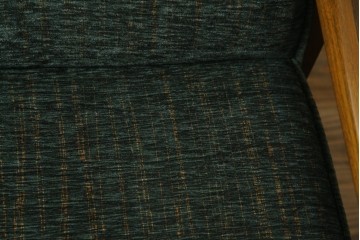 中古　美品　国産　職人手作り　カントリーハウス　Brugge(ブルージュ)　大正ロマンなお部屋にも馴染むクラシカルな挽き物脚デザインがお洒落な2Pソファ　定価約35万円　(R-081449)