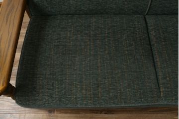 中古　美品　国産　職人手作り　カントリーハウス　Brugge(ブルージュ)　大正ロマンなお部屋にも馴染むクラシカルな挽き物脚デザインがお洒落な2Pソファ(二人掛け、2人掛けソファ)(定価約35万円)(R-081449)
