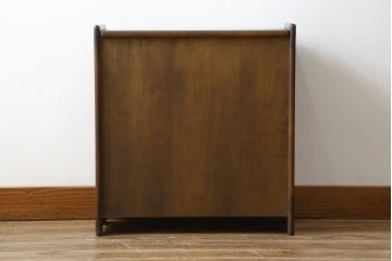 和製ビンテージ　オールドカリモク(karimoku)　木の温もりを感じるシンプルなオープンラック(収納棚、本棚、靴箱、玄関収納、スリッパ収納、ヴィンテージ)(R-081450)