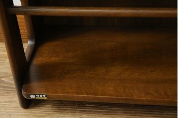 和製ビンテージ　オールドカリモク(karimoku)　木の温もりを感じるシンプルなオープンラック(収納棚、本棚、靴箱、玄関収納、スリッパ収納、ヴィンテージ)(R-081450)