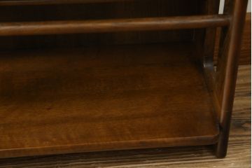 和製ビンテージ　オールドカリモク(karimoku)　木の温もりを感じるシンプルなオープンラック(収納棚、本棚、靴箱、玄関収納、スリッパ収納、ヴィンテージ)(R-081450)