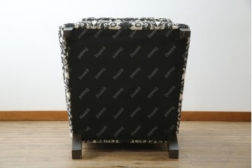 中古　美品　ドイツ　Domicil(ドミシール)　ダマスク柄がエレガントで洗練された印象を感じさせるアームソファとオットマンセット　定価約23万円相当　(R-081452)