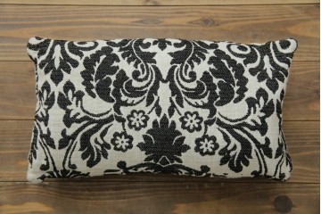 中古　美品　ドイツ　Domicil(ドミシール)　ダマスク柄がエレガントで洗練された印象を感じさせるアームソファとオットマンセット　定価約23万円相当　(R-081452)