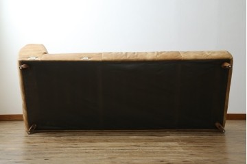 中古　美品　KOINOR(コイノール)　本革(レザー)　ヴィンテージ加工　洗練されたデザインが素敵なコーナーソファ　定価約100万円相当　(R-081453)