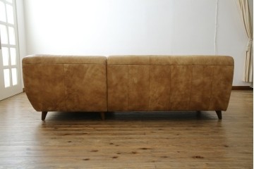 中古　美品　KOINOR(コイノール)　本革(レザー)　ヴィンテージ加工　洗練されたデザインが素敵なコーナーソファ　定価約100万円相当　(R-081453)