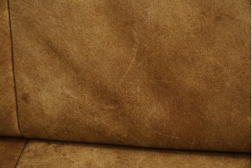 中古　美品　KOINOR(コイノール)　本革(レザー)　ヴィンテージ加工　洗練されたデザインが素敵なコーナーソファ　定価約100万円相当　(R-081453)