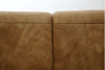 中古　美品　KOINOR(コイノール)　本革(レザー)　ヴィンテージ加工　洗練されたデザインが素敵なコーナーソファ　定価約100万円相当　(R-081453)