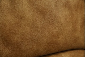 中古　美品　KOINOR(コイノール)　本革(レザー)　ヴィンテージ加工　洗練されたデザインが素敵なコーナーソファ　定価約100万円相当　(R-081453)