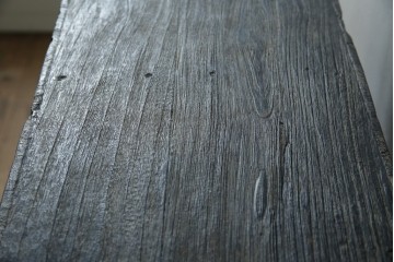 中古　希少!!　アンティーク調　総無垢材の味わい深い風合いが魅力的なボックス型コンソールテーブル　(R-081454)