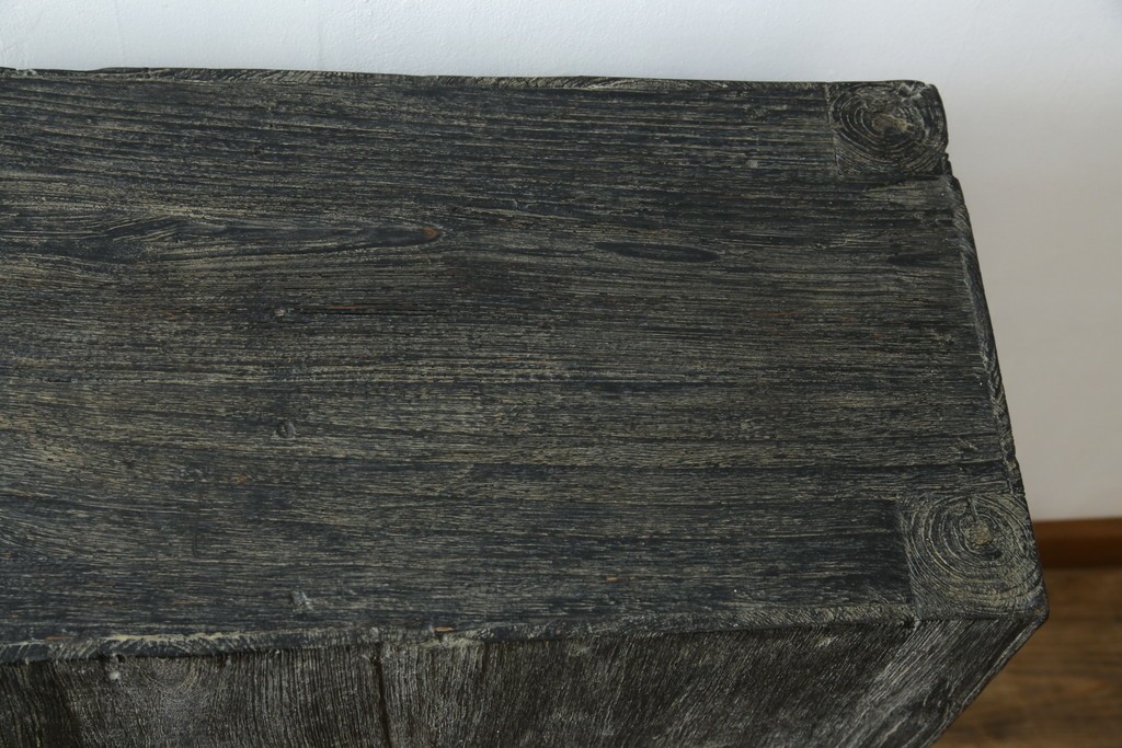 中古　希少!!　アンティーク調　総無垢材の味わい深い風合いが魅力的なボックス型コンソールテーブル　(R-081454)