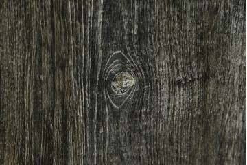 中古　希少!!　アンティーク調　総無垢材の味わい深い風合いが魅力的なボックス型コンソールテーブル　(R-081454)