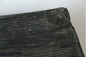 中古　希少!!　アンティーク調　総無垢材の味わい深い風合いが魅力的なボックス型コンソールテーブル　(R-081454)