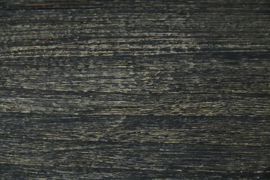 中古　希少!!　アンティーク調　総無垢材の味わい深い風合いが魅力的なボックス型コンソールテーブル　(R-081454)