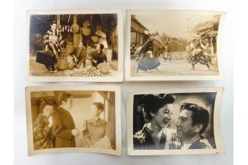 東宝　大映　松竹　映画　ブロマイド　写真110枚セット(時代劇、女優、俳優、古写真、白黒写真、月から来た男、青春銭形平次、お夏清十郎、邦画)(R-081460)