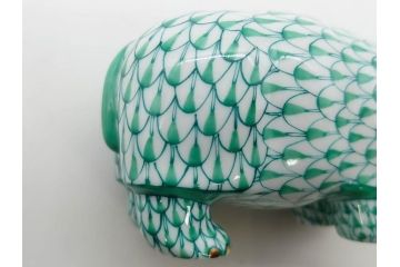 ヘレンド　ハンガリー　HEREND HVNGARY　グリーン　カバ　緻密な絵付けに匠の美技を感じるフィギュリン(緑、動物、金彩、フィッシュネット、ハンドペイント、置物、陶器)(R-081464)