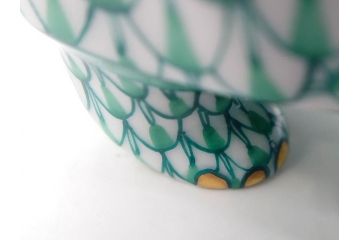 ヘレンド　ハンガリー　HEREND HVNGARY　グリーン　カバ　緻密な絵付けに匠の美技を感じるフィギュリン(緑、動物、金彩、フィッシュネット、ハンドペイント、置物、陶器)(R-081464)