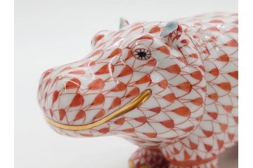 ヘレンド　ハンガリー　HEREND HVNGARY　オレンジ　カバ　愛嬌のある表情に心が和むフィギュリン(橙色、動物、金彩、フィッシュネット、ハンドペイント、置物、陶器)(R-081465)