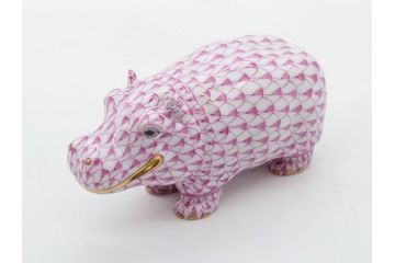 ヘレンド　ハンガリー　HEREND HVNGARY　ピンク　カバ　お部屋のアクセントになるフィギュリン(桃色、動物、金彩、フィッシュネット、ハンドペイント、置物、陶器)(R-081466)