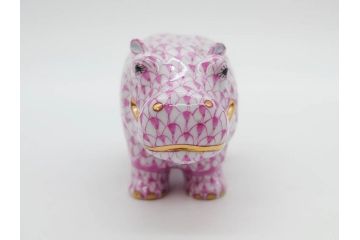ヘレンド　ハンガリー　HEREND HVNGARY　ピンク　カバ　お部屋のアクセントになるフィギュリン(桃色、動物、金彩、フィッシュネット、ハンドペイント、置物、陶器)(R-081466)
