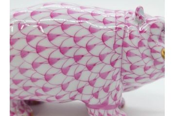 ヘレンド　ハンガリー　HEREND HVNGARY　ピンク　カバ　お部屋のアクセントになるフィギュリン(桃色、動物、金彩、フィッシュネット、ハンドペイント、置物、陶器)(R-081466)