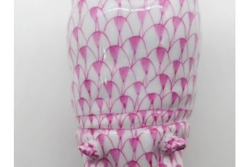 ヘレンド　ハンガリー　HEREND HVNGARY　ピンク　カバ　お部屋のアクセントになるフィギュリン(桃色、動物、金彩、フィッシュネット、ハンドペイント、置物、陶器)(R-081466)