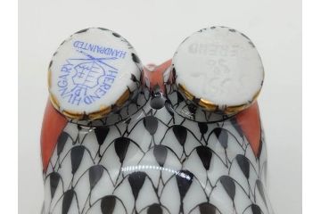 ヘレンド　ハンガリー　HEREND HVNGARY　ブラック　カバ　シックな佇まいのフィギュリン(黒、動物、金彩、フィッシュネット、ハンドペイント、置物、陶器)(R-081467)