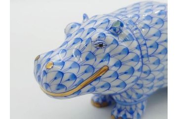 ヘレンド　ハンガリー　HEREND HVNGARY　ブルー　カバ　爽やかな雰囲気のフィギュリン(青、動物、金彩、フィッシュネット、ハンドペイント、置物、陶器)(R-081468)