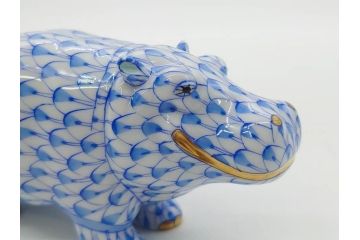 ヘレンド　ハンガリー　HEREND HVNGARY　ブルー　カバ　爽やかな雰囲気のフィギュリン(青、動物、金彩、フィッシュネット、ハンドペイント、置物、陶器)(R-081468)