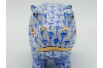 ヘレンド　ハンガリー　HEREND HVNGARY　ブルー　カバ　爽やかな雰囲気のフィギュリン(青、動物、金彩、フィッシュネット、ハンドペイント、置物、陶器)(R-081468)