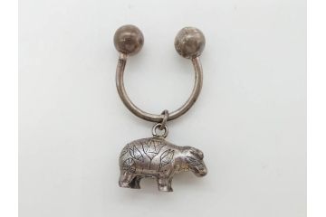 メトロポリタン美術館　MMA　青いカバ　ウィリアム　STERLING　キーホルダー　カフス　ネックレス　アクセサリーなど16点セット(ミュージアムグッズ、エジプト、動物、アニマル、キーリング、ブローチ、ブックマーク)(R-081479)