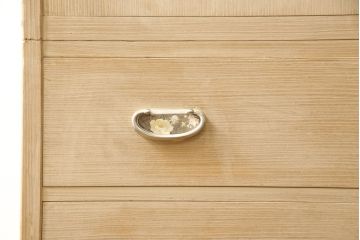 中古　洗練された佇まいが美しい加茂総桐箪笥(胴厚)・下段(総桐たんす、引き出し、収納箪笥、和タンス、チェスト、サイドチェスト)(R-081485)
