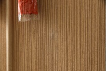 中古　美品　伝統工芸品　大阪泉州　衣装盆付き　桑材のアクセントがモダンな雰囲気を醸し出す総桐箪笥(胴丸)・上段(総桐たんす、引き出し、衣装箪笥、着物箪笥、和タンス)(R-081486)