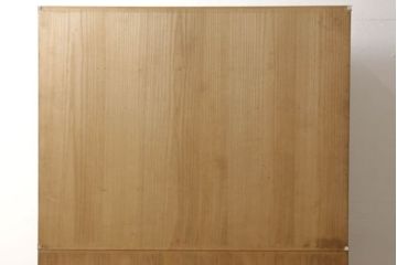 中古　美品　伝統工芸品　大阪泉州　衣装盆付き　桑材のアクセントがモダンな雰囲気を醸し出す総桐箪笥(胴丸)・上段(総桐たんす、引き出し、衣装箪笥、着物箪笥、和タンス)(R-081486)