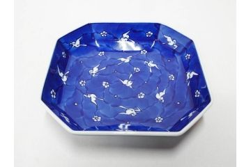 源右衛門窯　有田焼　緑彩葡萄絵　赤絵梅地紋　染付梅鳥　古染風梅紋　染付梅地紋絵割?　食卓に華を添える小鉢5客&中方皿4枚セット(果物、花、向付、深鉢、深皿、角皿、中皿、和皿、和食器、裏印、共箱付き)(R-081492)
