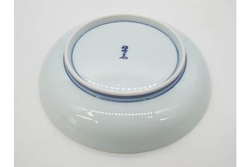 源右衛門窯　有田焼　染錦苺絵　染付梅鳥　染錦熨斗絵　繊細な色付が見事な皿5枚&方皿3枚セット(いちご、果物、銘々皿、中皿、角皿、変形皿、深皿、和皿、和食器、共箱付き)(R-081493)