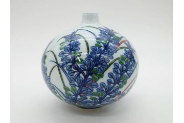 源右衛門窯　有田焼　染錦萩絵　青磁木ノ葉文　染錦筋丸紋　染錦柘榴絵　匠の美技に感嘆する花瓶&湯呑み15客セット(ティファニー?、Tiffany?、花生、花活、花入れ、花器、フラワーベース、湯のみ、ぐい呑み、煎茶、茶器、和食器、)(R-081494)