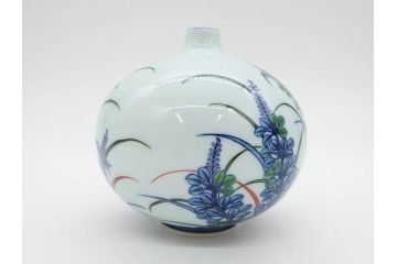 源右衛門窯　有田焼　染錦萩絵　青磁木ノ葉文　染錦筋丸紋　染錦柘榴絵　匠の美技に感嘆する花瓶&湯呑み15客セット(ティファニー?、Tiffany?、花生、花活、花入れ、花器、フラワーベース、湯のみ、ぐい呑み、煎茶、茶器、和食器、)(R-081494)