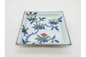 源右衛門窯　有田焼　染錦柘榴絵　食卓を賑やかに演出する銘々皿15枚セット(果物、八角皿、角皿、丸皿、小皿、中皿、変形皿、和皿、和食器、裏印、共箱付き)(R-081495)