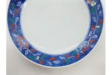 源右衛門窯　有田焼　染錦柘榴絵　食卓を賑やかに演出する銘々皿15枚セット(果物、八角皿、角皿、丸皿、小皿、中皿、変形皿、和皿、和食器、裏印、共箱付き)(R-081495)