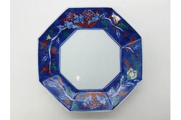 源右衛門窯　有田焼　染錦柘榴絵　食卓を賑やかに演出する銘々皿15枚セット(果物、八角皿、角皿、丸皿、小皿、中皿、変形皿、和皿、和食器、裏印、共箱付き)(R-081495)
