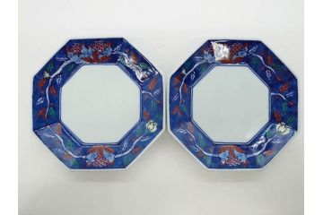 源右衛門窯　有田焼　染錦柘榴絵　食卓を賑やかに演出する銘々皿15枚セット(果物、八角皿、角皿、丸皿、小皿、中皿、変形皿、和皿、和食器、裏印、共箱付き)(R-081495)