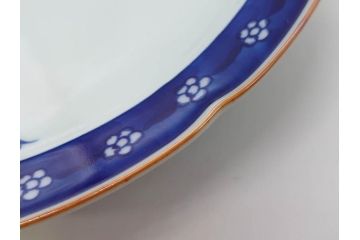 源右衛門窯　有田焼　染付四方唐草　(大)約22cm　7.3寸　(小)約19cm　6.2寸　上品な佇まいの中皿10枚セット(花、取り皿、和皿、和食器、裏印、共箱付き、七寸三分、六寸二分)(R-081496)