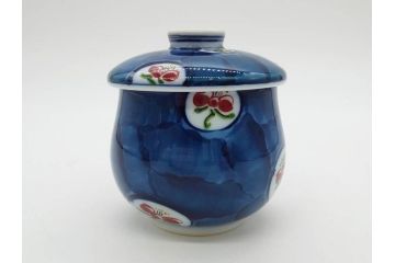 田代亮秀　有田焼　染錦　図変わり　約8.3cm　2.7寸　繊細な絵付けが見事な蒸茶碗6客セット(動物、果物、花割、野苺唐草、群鹿、梅花丸紋、裏印、和食器、共箱付き、二寸七分)(R-081498)