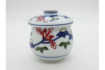 田代亮秀　有田焼　染錦　図変わり　約8.3cm　2.7寸　繊細な絵付けが見事な蒸茶碗6客セット(動物、果物、花割、野苺唐草、群鹿、梅花丸紋、裏印、和食器、共箱付き、二寸七分)(R-081498)