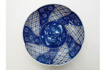 田代亮秀　有田焼　染錦祥瑞双魚見込　梅花丸紋　野苺唐草紋　稔割祥瑞　5.5寸・7寸・7.1寸　匠の技が光る鉢3客&皿5客セット(果物、吉祥文様、深鉢、深皿、銘々皿、和皿、中皿、和食器、共箱付き、五寸五分、七寸、七寸一分)(R-081500)