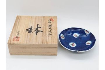 田代亮秀　有田焼　染錦祥瑞双魚見込　梅花丸紋　野苺唐草紋　稔割祥瑞　5.5寸・7寸・7.1寸　匠の技が光る鉢3客&皿5客セット(果物、吉祥文様、深鉢、深皿、銘々皿、和皿、中皿、和食器、共箱付き、五寸五分、七寸、七寸一分)(R-081500)