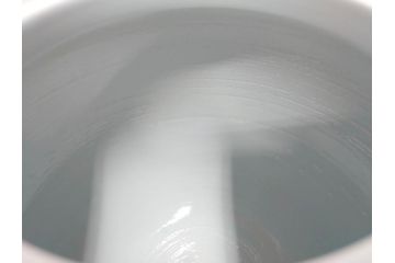 田代亮秀　有田焼　染錦群鹿紋　高さ 約28cm　華やかで温かみを感じる壷(花生、花瓶、花器、花入れ、壺、裏印、共箱付き)(R-081504)