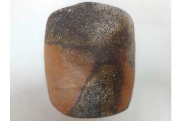 小西陶蔵　青備前　香炉/備前　茶入れ　土の温かみを感じる味わい深い香炉&茶入セット(香爐、仏具、茶道具、茶陶、茶入れ、抹茶、蓋物、小蓋物、共箱付き、仕覆付き)(R-081506)